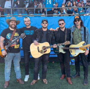 Levi DaRosa | The Music Industry Slasher: R&B Singer, Event Curator, & Publisher 6 Country | Kameron Marlowe | Giving You Up